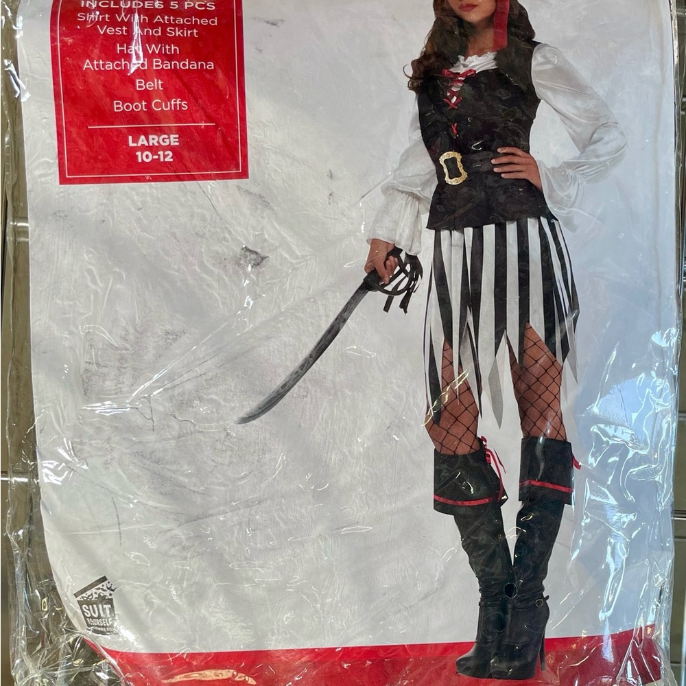 Pirate Costume for Women - Black and White